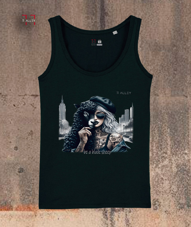 camiseta de tirantes de algodon organico con mujer y manzana asturiana