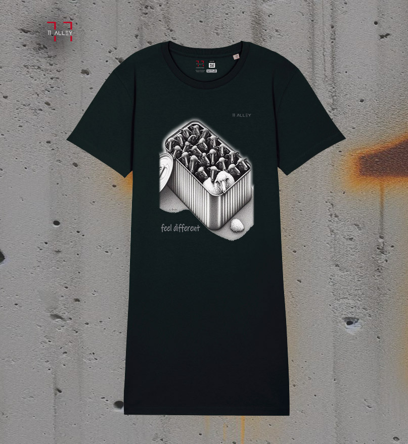Vestido original algodon organico personalizado con una lata de ovejas negras y una blanca
